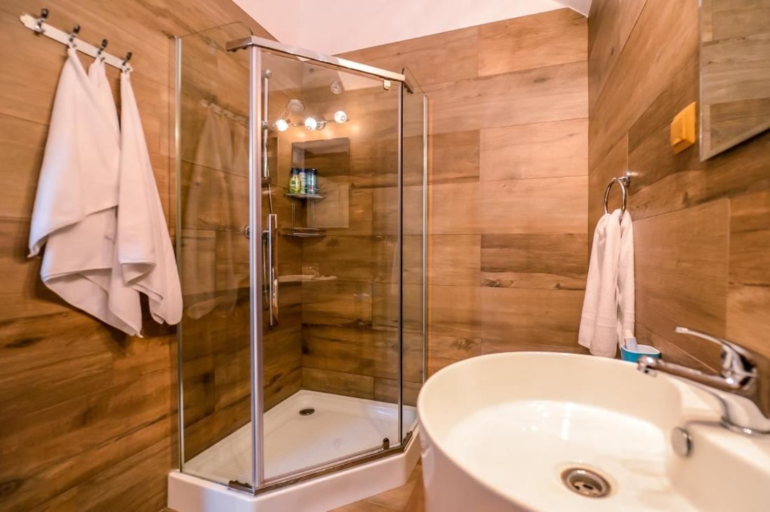 Atrium 24 Suite Sighişoara Exteriör bild